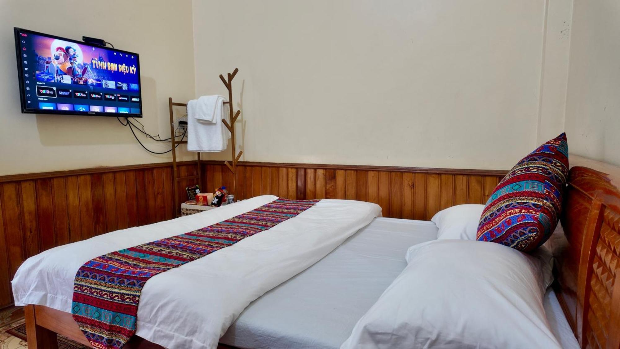 Lien Huong 145A Hotel Ha Giang Exterior foto